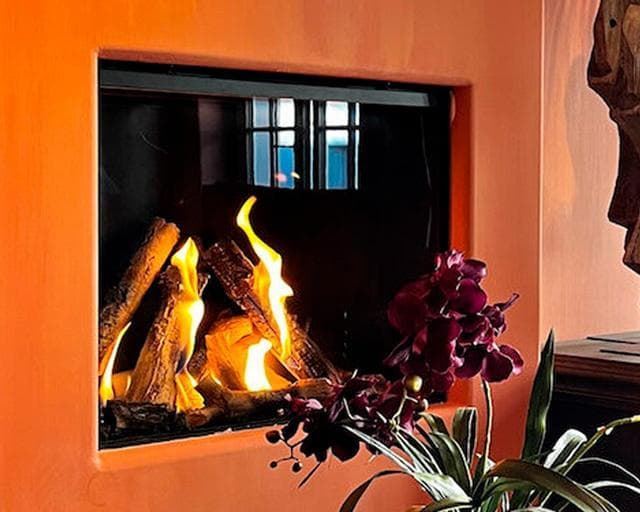 Chimenea de gas Ultra View 830 V - Imagen 1
